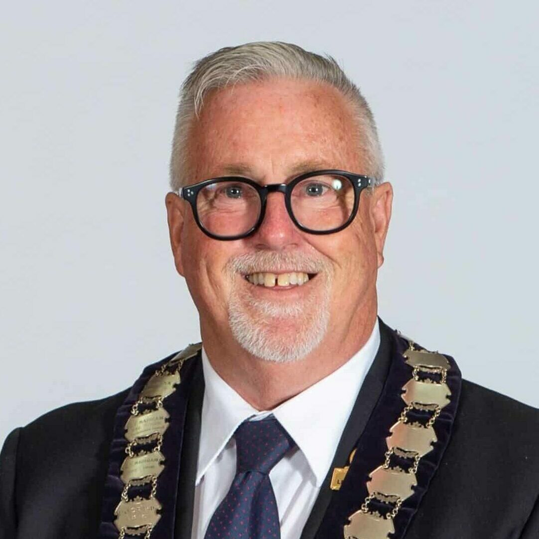 Mayor Leon Stephens